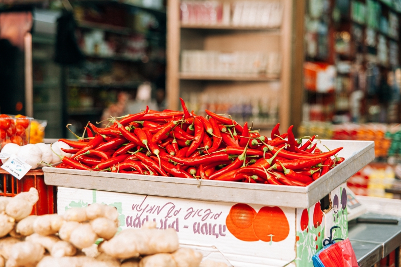 primeur-SIX FOURS LES PLAGES-min_plant-city-food-pepper-chili-red-10799-pxhere.com